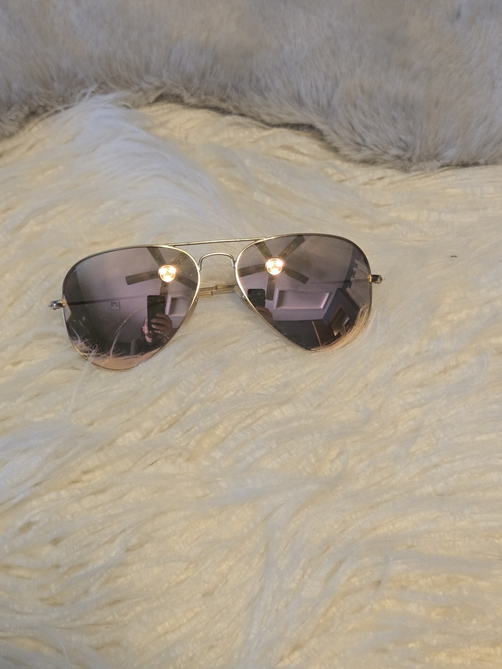 Ray-Ban Gold Frame Aviator Sunglasses with Pink Gradient Lenses